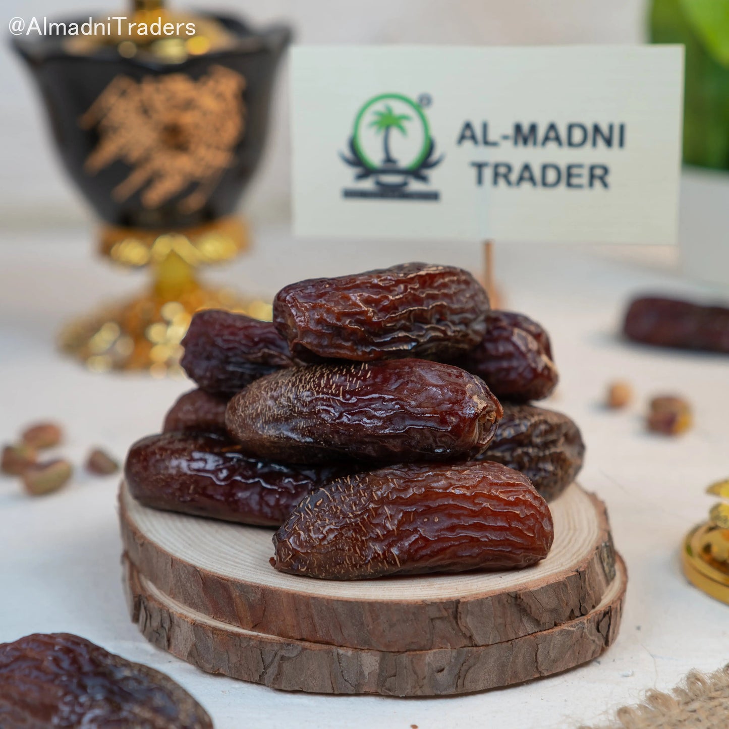 Special Amber Jumbo Date l تمر العنبر