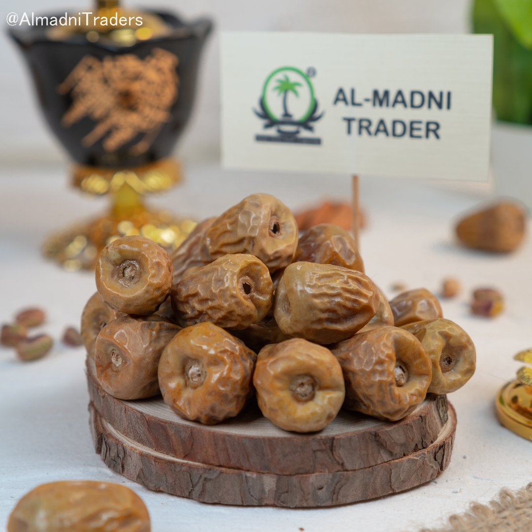 Sukri Gold Date l تمر سكري